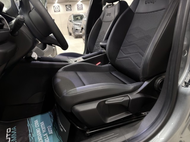 JEEP AVENGER 1200 HYBRID 110 CV SUMMIT